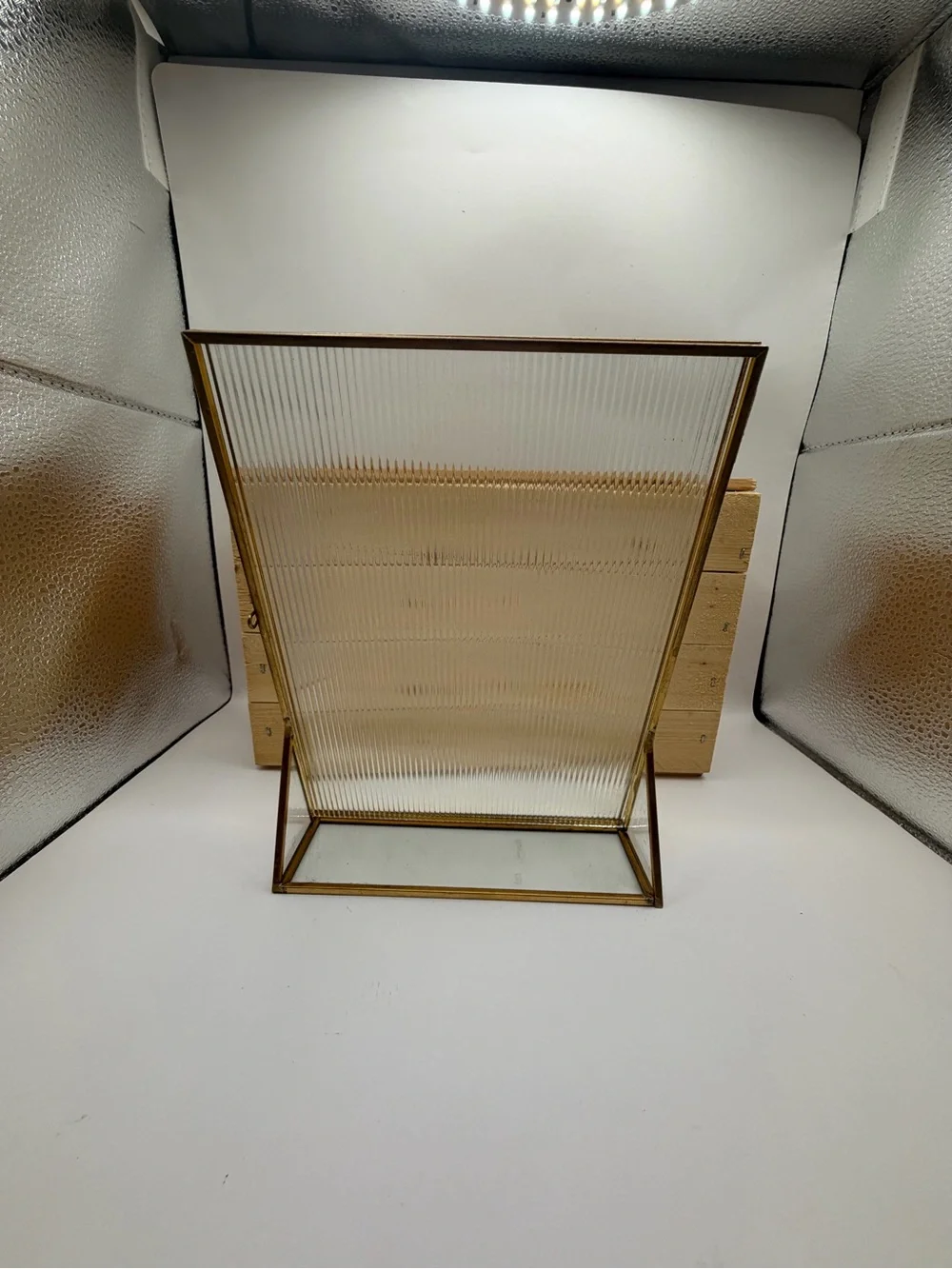 Vintage Brass Fluted Glass Hinged Standing Photo Frame 8x6